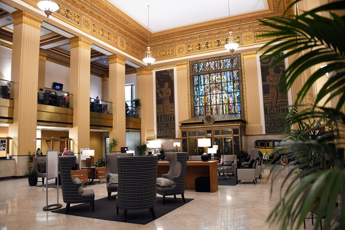 076 Lobby of the Drury Plaza Hotel.JPG
